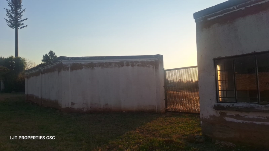 0 Bedroom Property for Sale in Ruimsig A H Gauteng