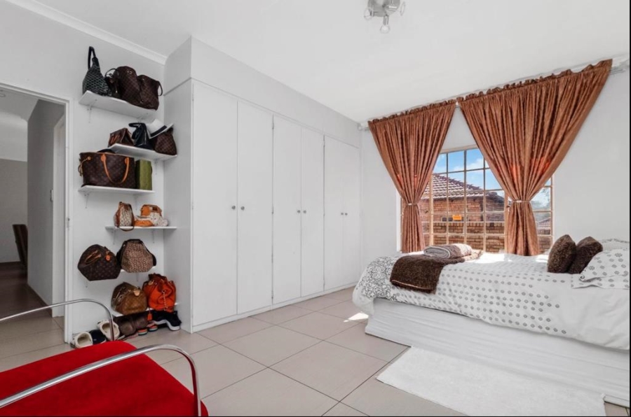 3 Bedroom Property for Sale in Bellairspark Gauteng