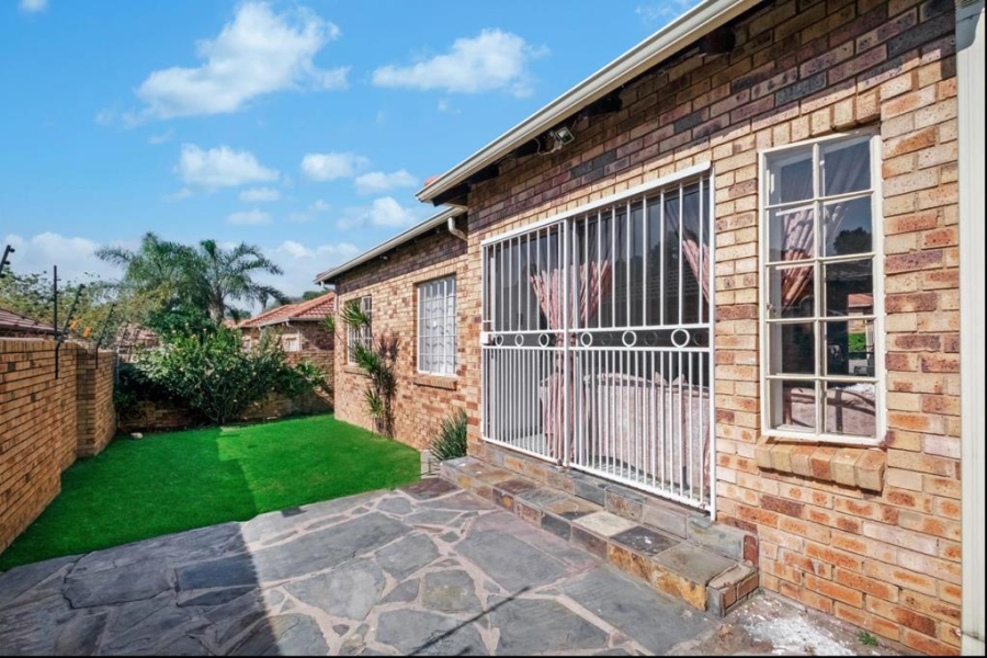 3 Bedroom Property for Sale in Bellairspark Gauteng