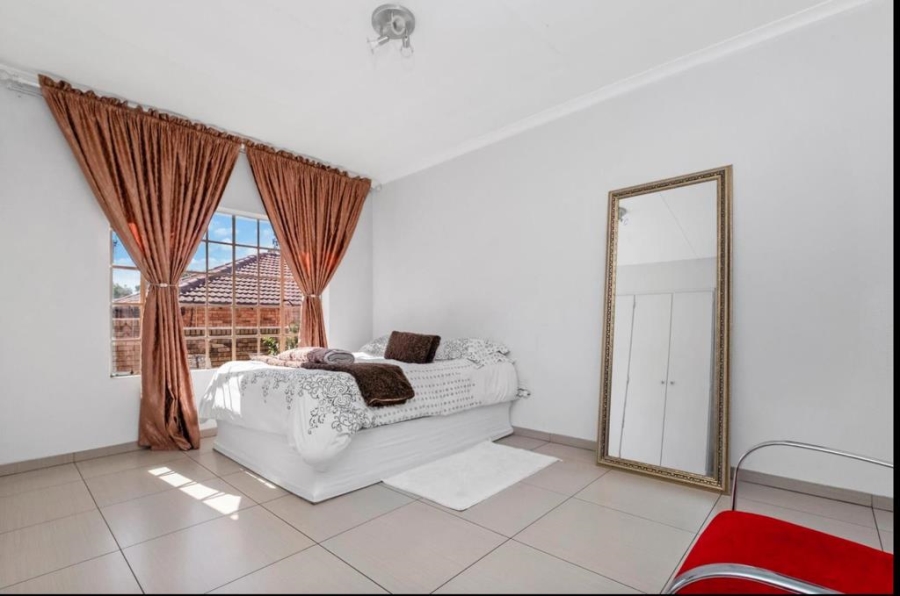 3 Bedroom Property for Sale in Bellairspark Gauteng