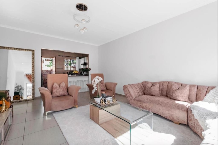 3 Bedroom Property for Sale in Bellairspark Gauteng