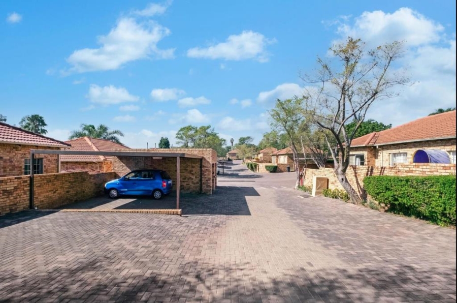 3 Bedroom Property for Sale in Bellairspark Gauteng