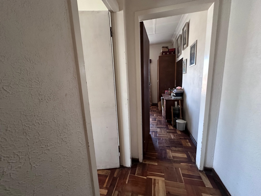 4 Bedroom Property for Sale in Discovery Gauteng