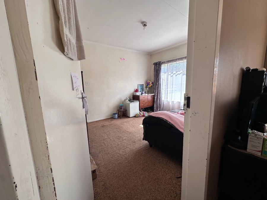 4 Bedroom Property for Sale in Discovery Gauteng