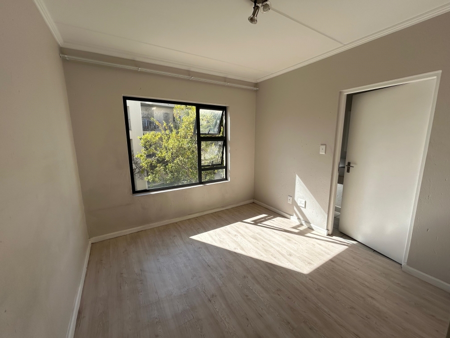 To Let 2 Bedroom Property for Rent in Lonehill Gauteng