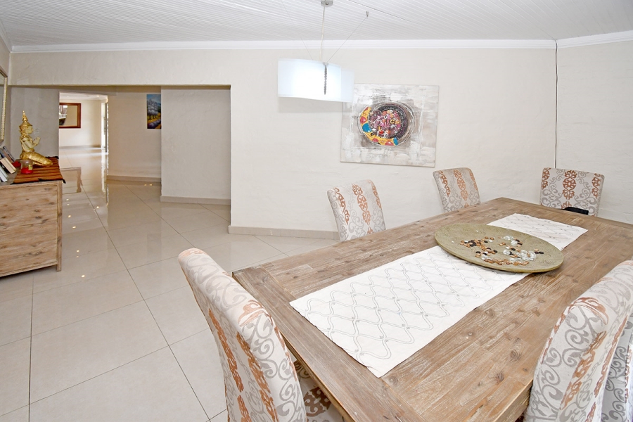 5 Bedroom Property for Sale in Bryanston Gauteng