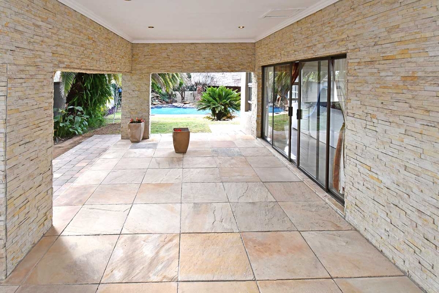 5 Bedroom Property for Sale in Bryanston Gauteng