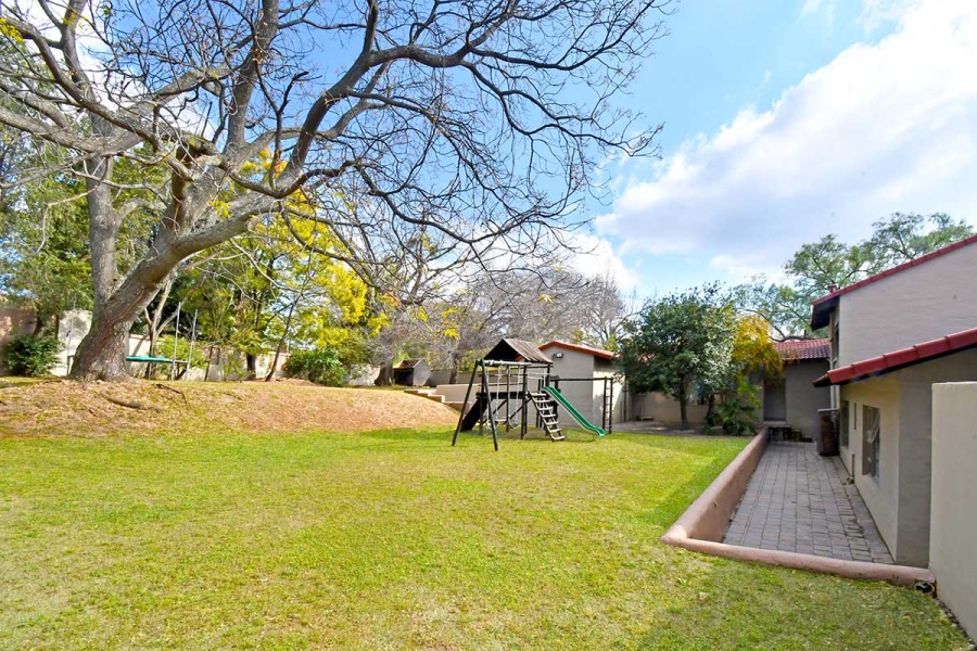 5 Bedroom Property for Sale in Bryanston Gauteng