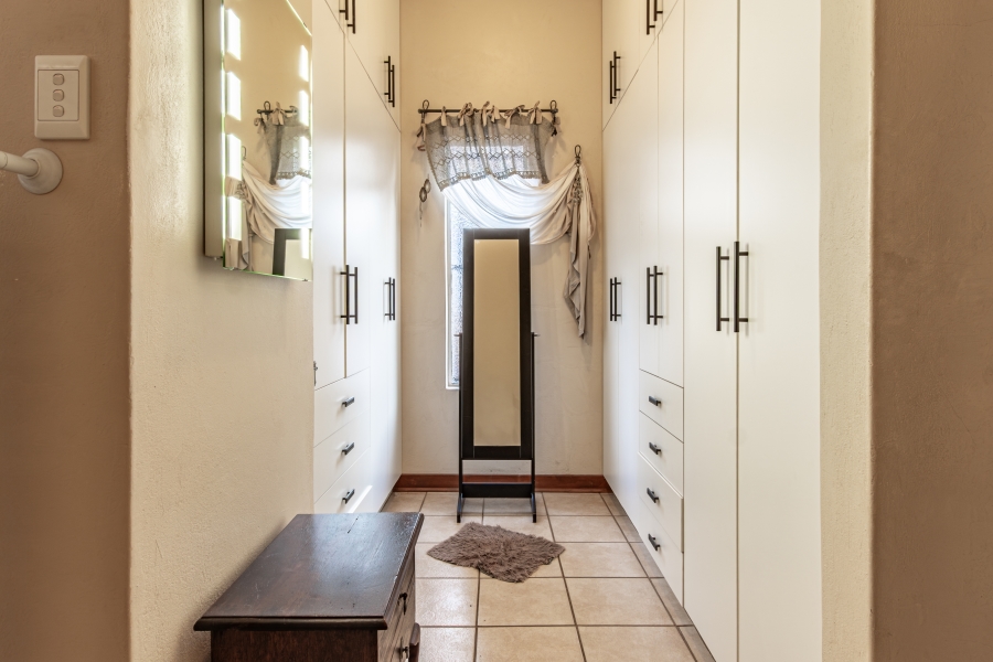 4 Bedroom Property for Sale in Krugersdorp North Gauteng