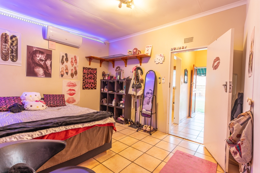4 Bedroom Property for Sale in Krugersdorp North Gauteng