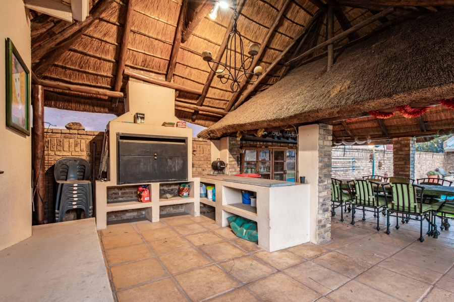 4 Bedroom Property for Sale in Krugersdorp North Gauteng