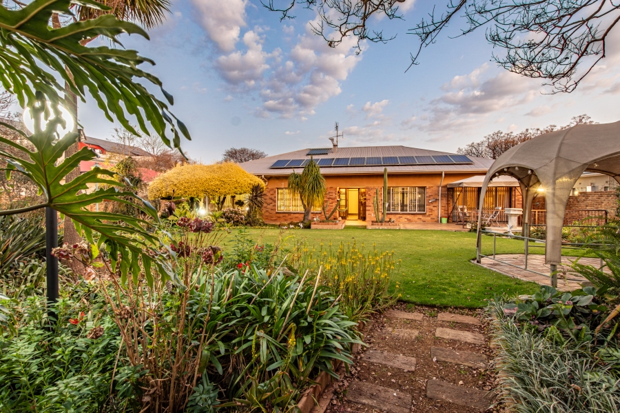 4 Bedroom Property for Sale in Krugersdorp North Gauteng