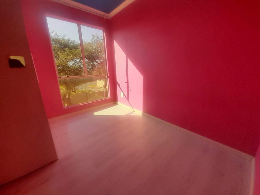 3 Bedroom Property for Sale in Weltevreden Park Gauteng
