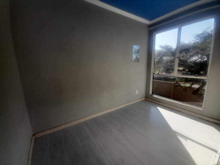 3 Bedroom Property for Sale in Weltevreden Park Gauteng