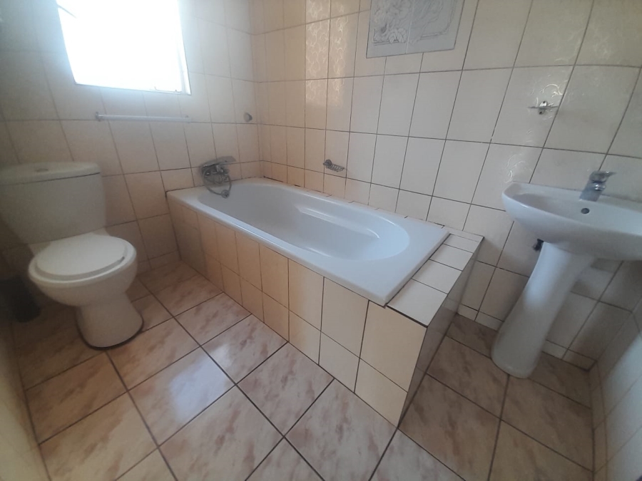 3 Bedroom Property for Sale in Weltevreden Park Gauteng