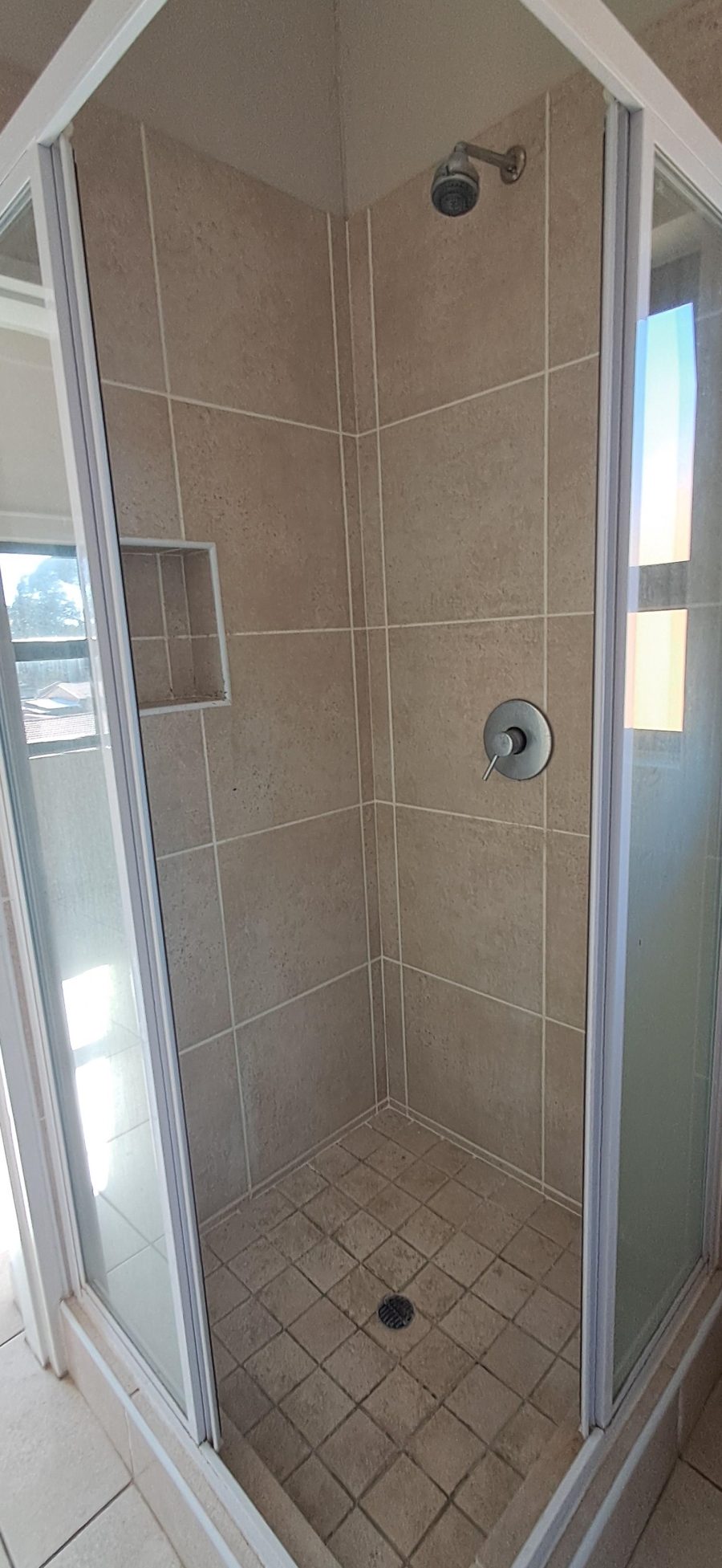 2 Bedroom Property for Sale in Whiteridge Gauteng