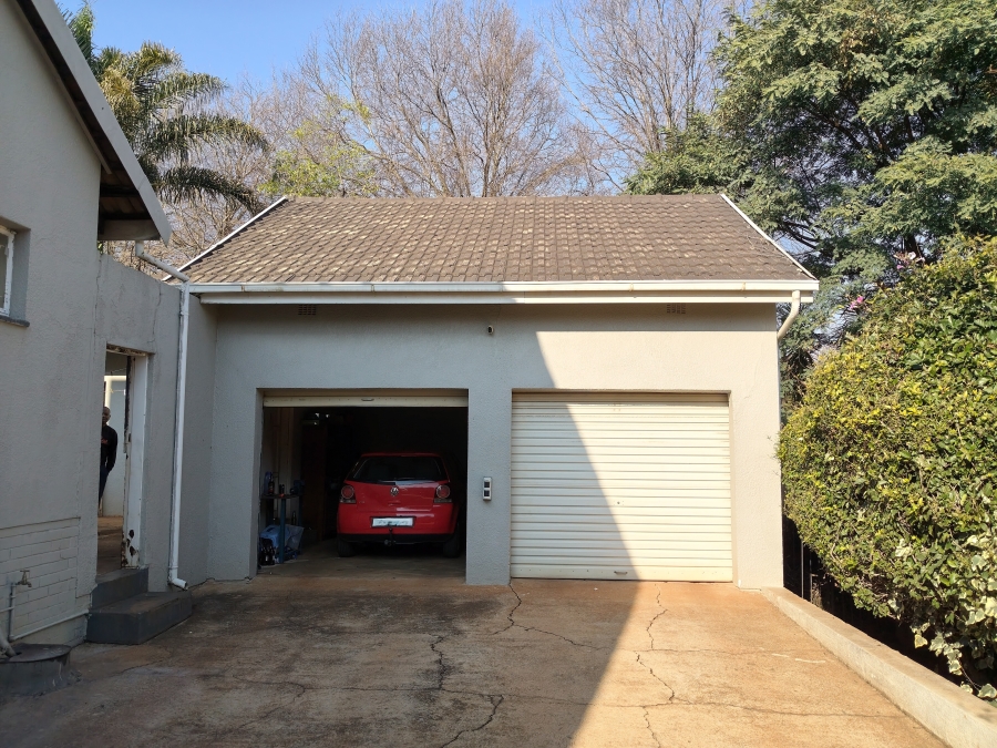 4 Bedroom Property for Sale in Constantia Kloof Gauteng