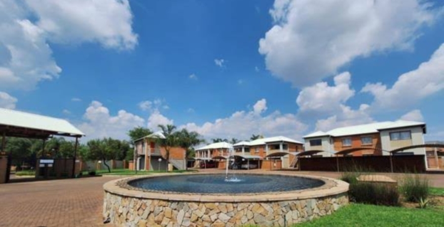 2 Bedroom Property for Sale in Andeon AH Gauteng