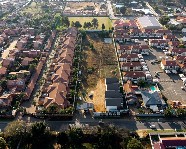 20 Bedroom Property for Sale in Rynfield Gauteng