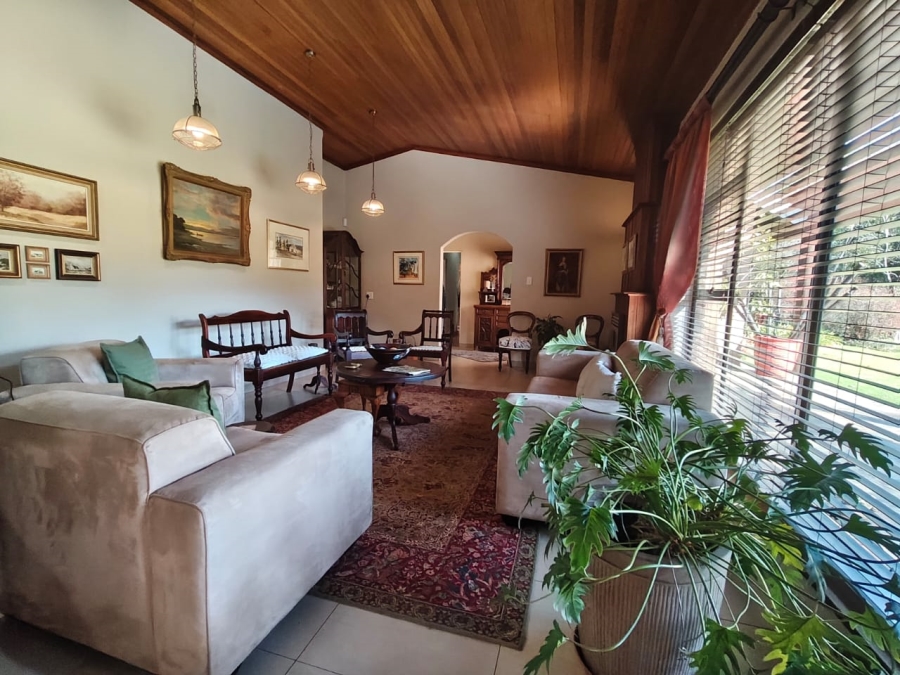 4 Bedroom Property for Sale in Alberante Gauteng