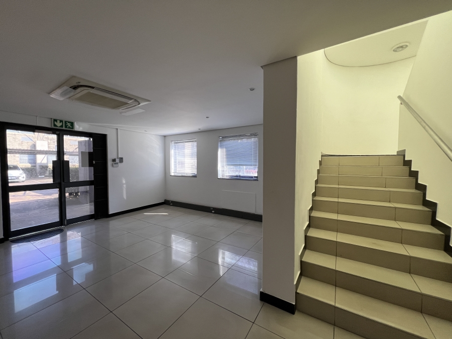 To Let Commercial Property for Rent in Randjespark Gauteng