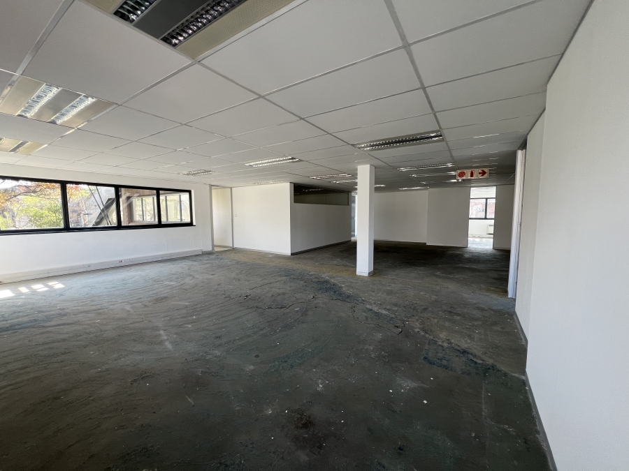 To Let Commercial Property for Rent in Randjespark Gauteng