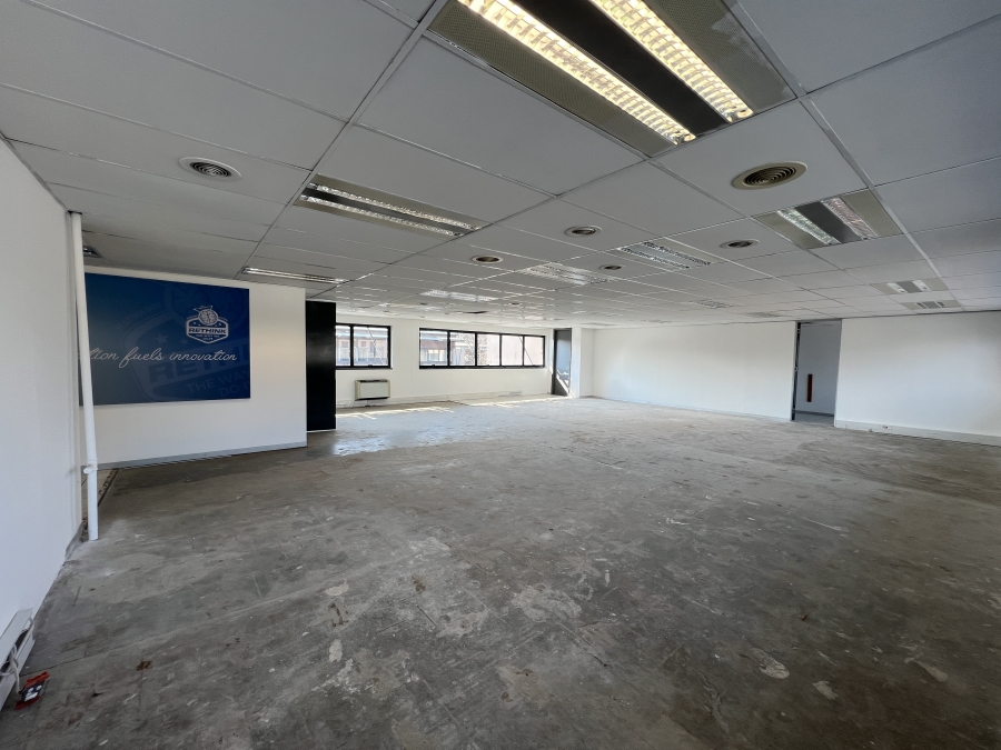 To Let Commercial Property for Rent in Randjespark Gauteng