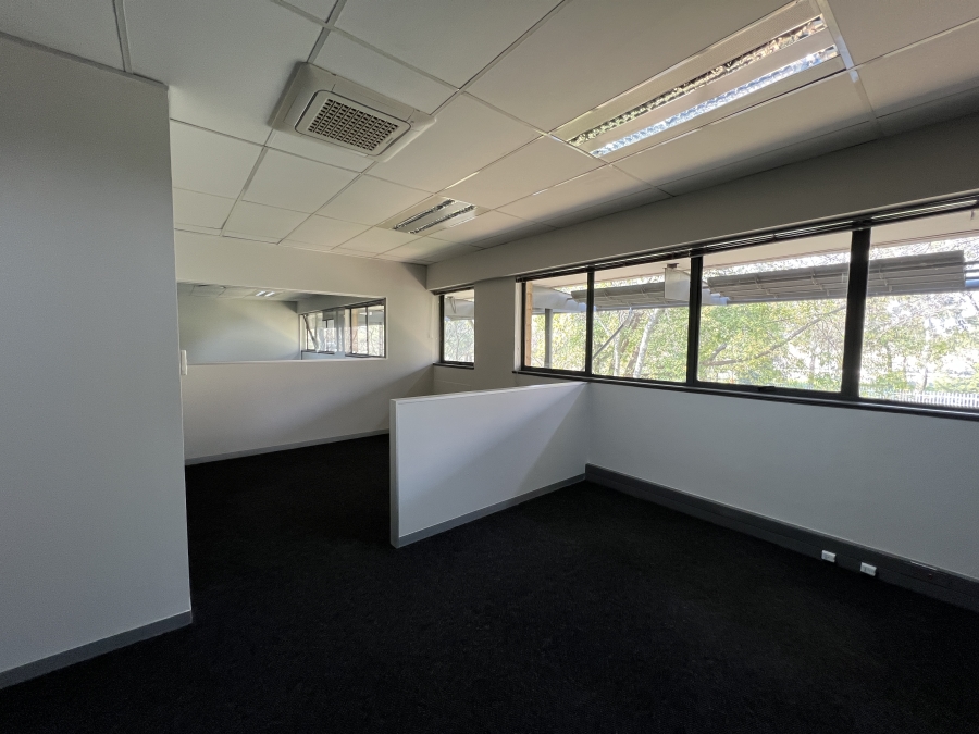 To Let Commercial Property for Rent in Randjespark Gauteng