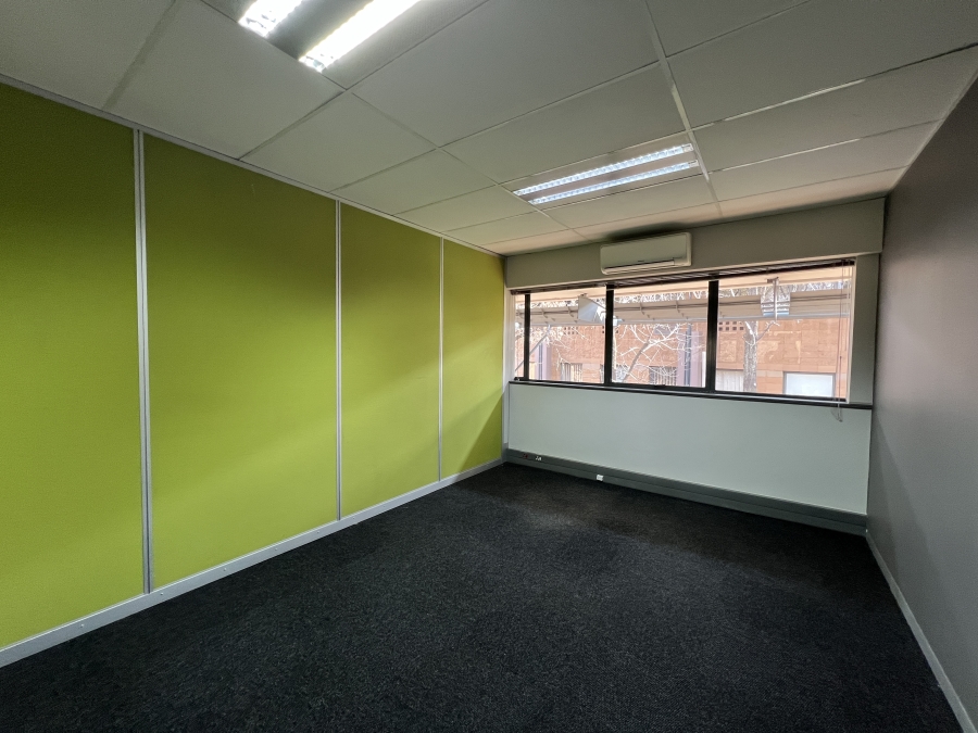 To Let Commercial Property for Rent in Randjespark Gauteng