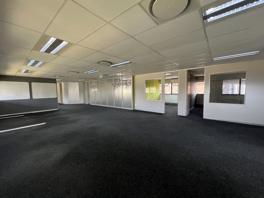 To Let Commercial Property for Rent in Randjespark Gauteng