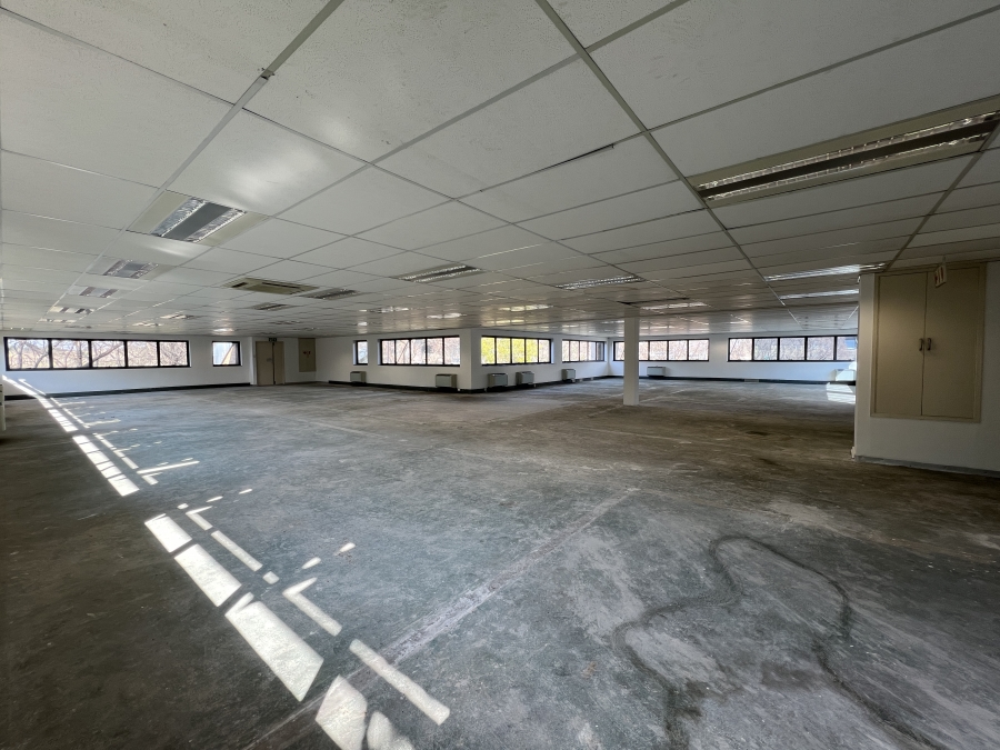To Let Commercial Property for Rent in Randjespark Gauteng