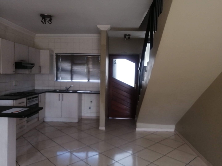 To Let 2 Bedroom Property for Rent in Ravenswood Gauteng