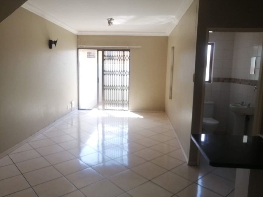 To Let 2 Bedroom Property for Rent in Ravenswood Gauteng