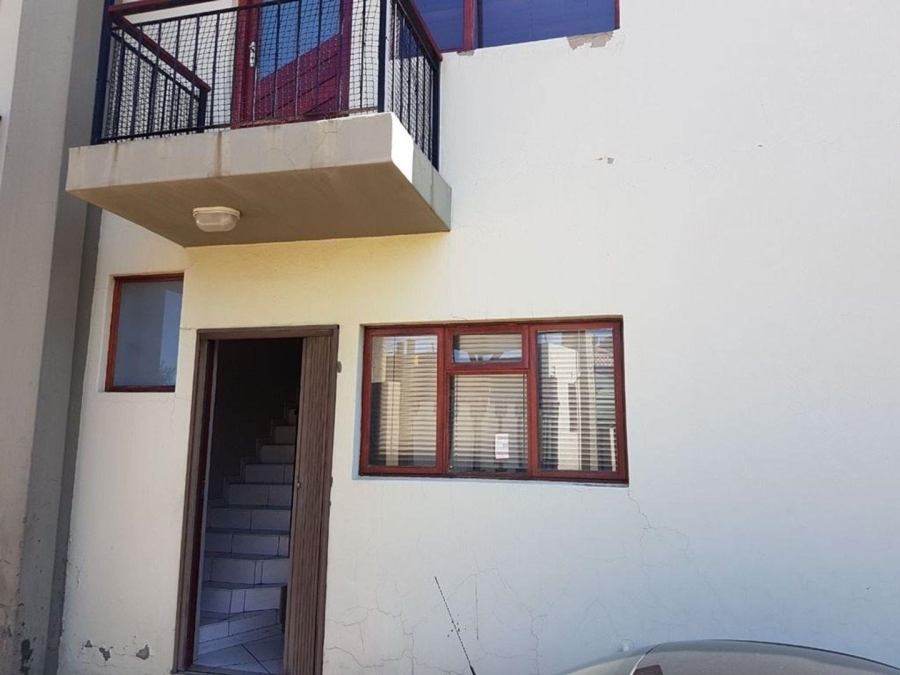 To Let 2 Bedroom Property for Rent in Ravenswood Gauteng