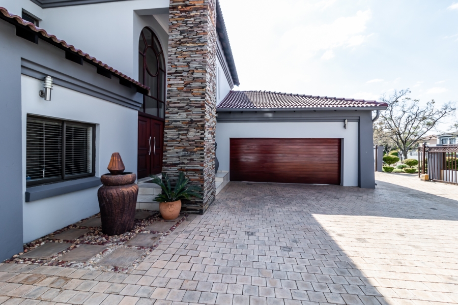 3 Bedroom Property for Sale in Zambezi Country Estate Gauteng