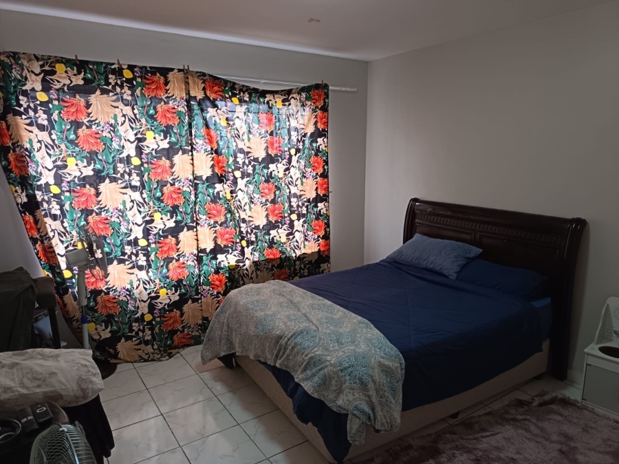 To Let 2 Bedroom Property for Rent in Laudium Gauteng