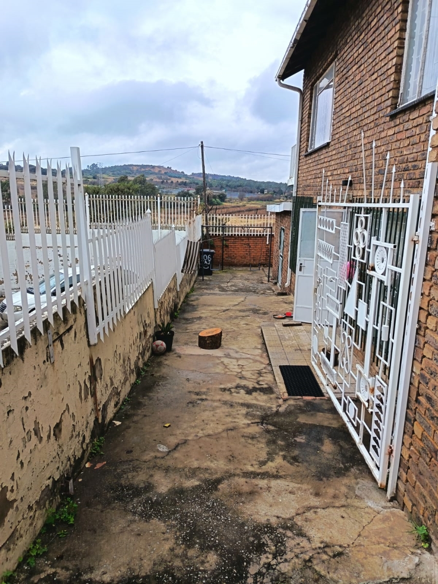 To Let 2 Bedroom Property for Rent in Laudium Gauteng