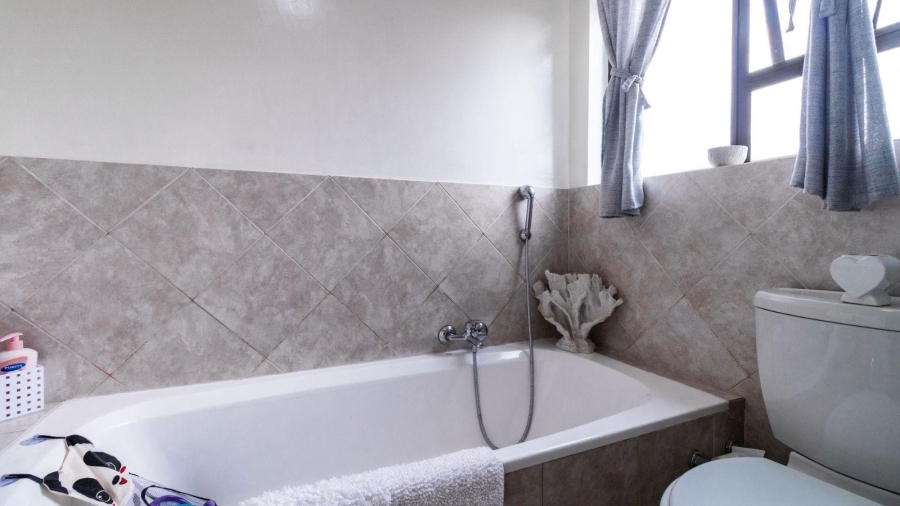 3 Bedroom Property for Sale in Edenvale Central Gauteng