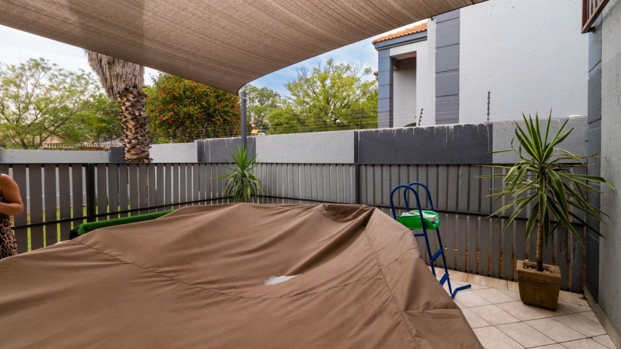 3 Bedroom Property for Sale in Edenvale Central Gauteng