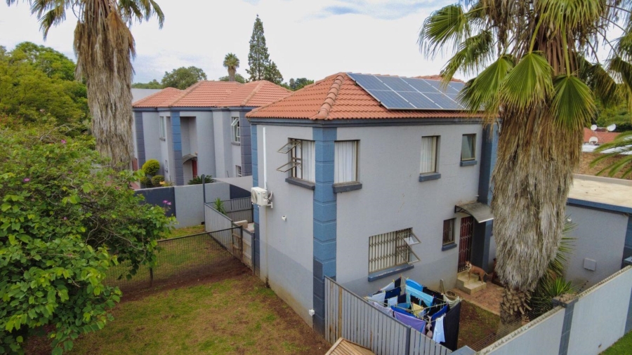 3 Bedroom Property for Sale in Edenvale Central Gauteng