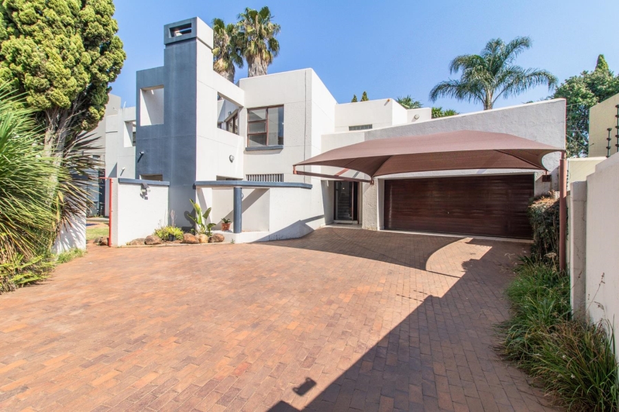 4 Bedroom Property for Sale in Bedfordview Gauteng