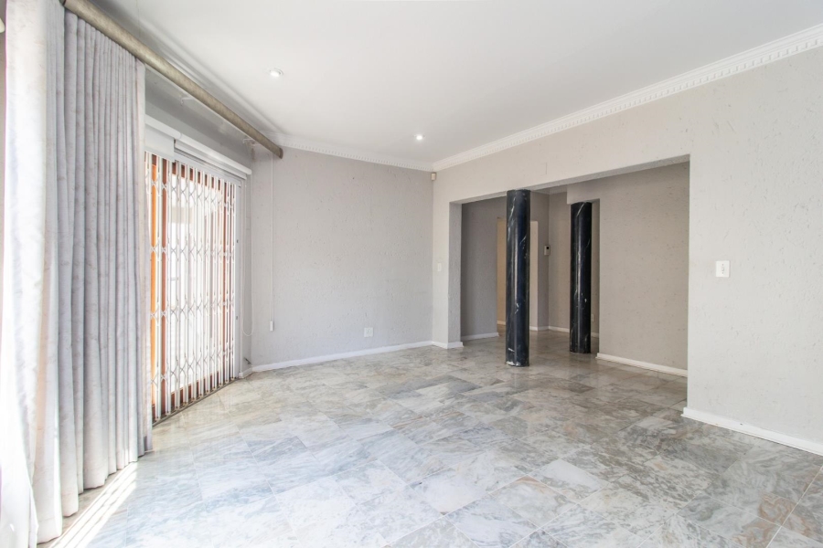 4 Bedroom Property for Sale in Bedfordview Gauteng