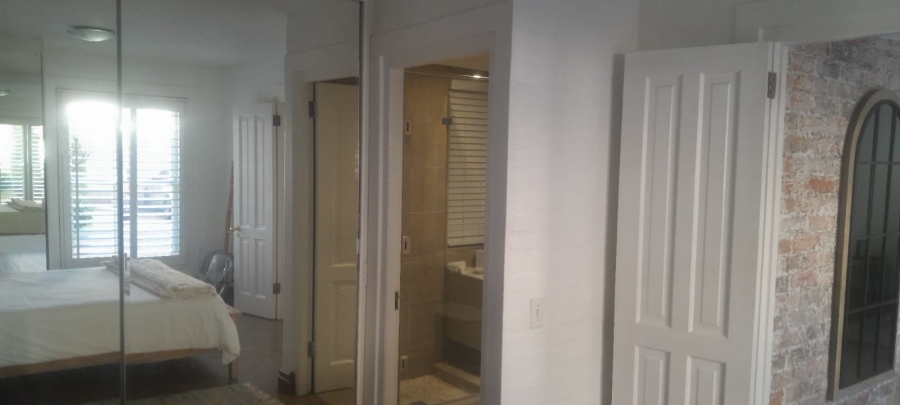 1 Bedroom Property for Sale in Sandown Gauteng