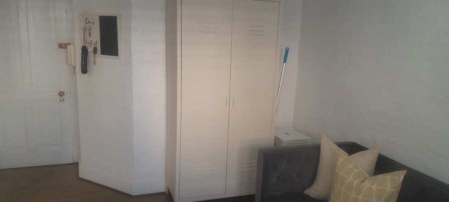 1 Bedroom Property for Sale in Sandown Gauteng