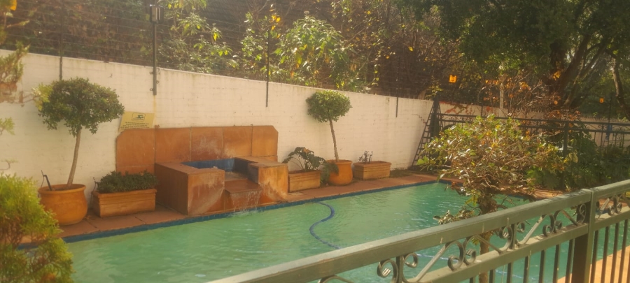 1 Bedroom Property for Sale in Sandown Gauteng