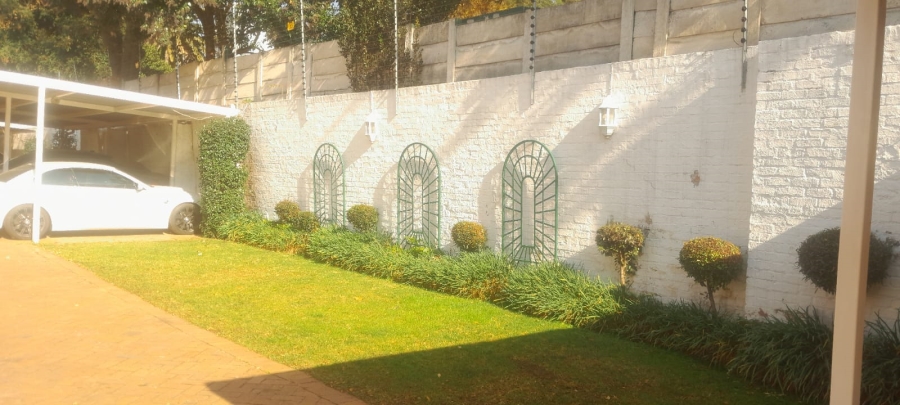 1 Bedroom Property for Sale in Sandown Gauteng