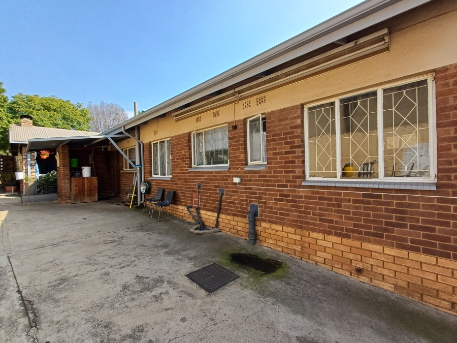 To Let 3 Bedroom Property for Rent in De Klerkshof Gauteng