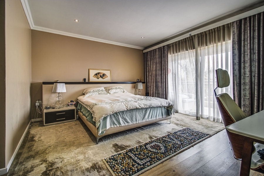 5 Bedroom Property for Sale in Glen Eagle Estate Gauteng