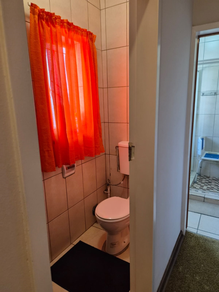 3 Bedroom Property for Sale in Dunnottar Gauteng