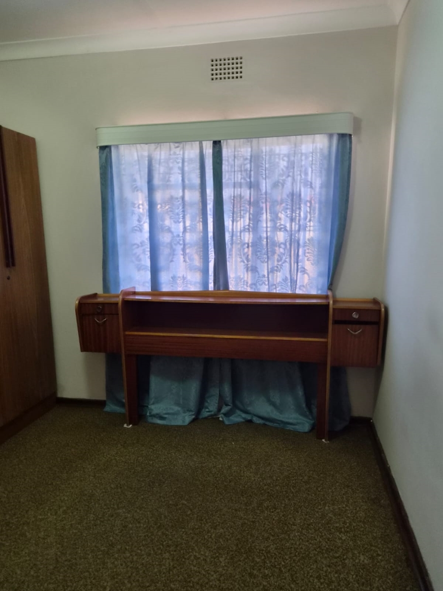 3 Bedroom Property for Sale in Dunnottar Gauteng